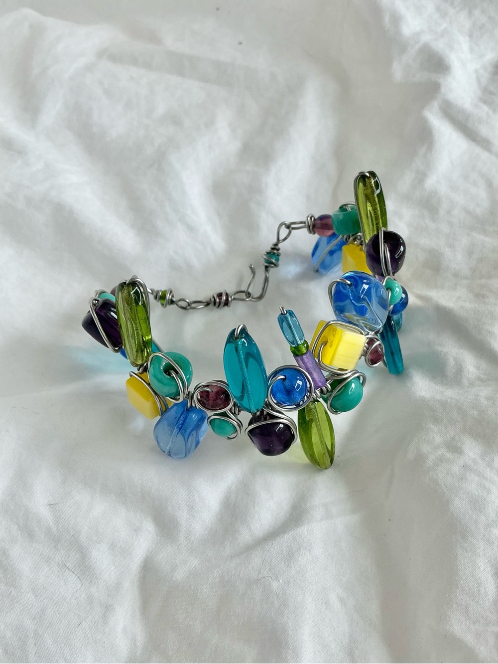 Vintage Colourful Glass Bead Bracelet Multicolor green blue purple yellow mauve